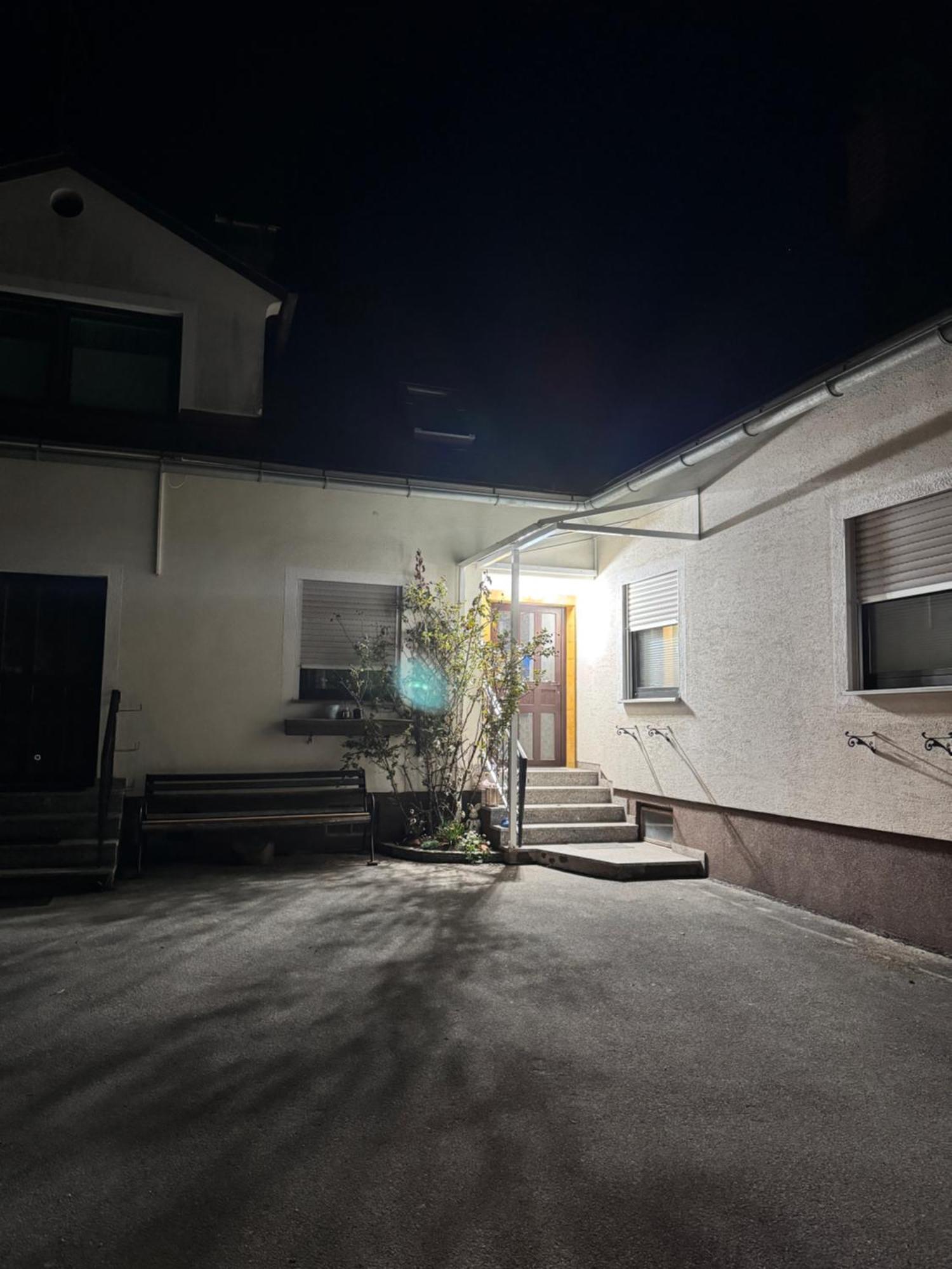 Haus Gruber - Valentina & Gabriel In Der Waldheimat Apartment Krieglach Exterior photo